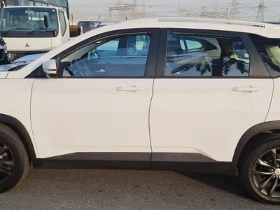 2022 Chevrolet Captiva Other 4 Cylinder Petrol Engine White Grey SUV GCC