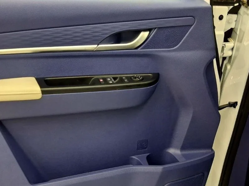 2026 BAW 212 M7 2.0 Liter 4 Cylinder Petrol Engine White Blue Van