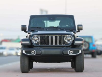 2024 Jeep Wrangler Unlimited Sahara 2.0L 4 Cylinders Engine Black Clear Coat