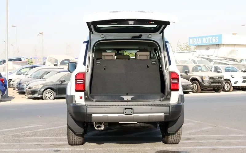 2024 Toyota Prado Other 4 Cylinder Petrol Engine White Beige SUV GCC