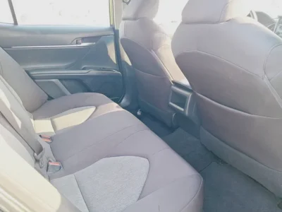 2018 Toyota Camry LE 4 Cylinder Petrol Engine Blue Grey Sedan