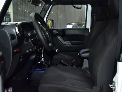 2017 Jeep Wrangler Sport 6 Cylinders Petrol Engine White Black SUV GCC