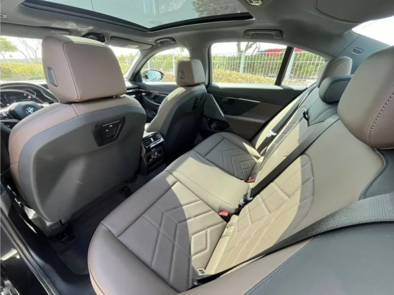 2024 BMW 520I 2.0 Litres 4 Cylinders Petrol Engine Black Tan Sedan