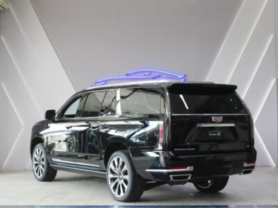 2025 Cadillac Escalade Sport Platinum 6.2 Liter V8 4WD Black SUV