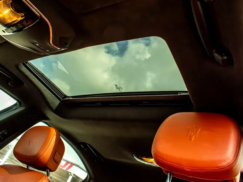 2014 Maserati Ghibli Other 6 Cylinder Petrol Engine Blue Orange Sedan