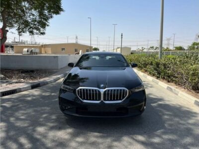 2024 BMW 520I 2.0 Litres 4 Cylinders Petrol Engine Black Tan Sedan