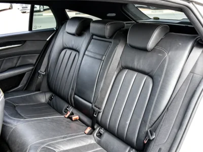 2013 Mercedes-Benz CLS-Class CLS 550 8 Cylinder Petrol Engine White Black Wagon