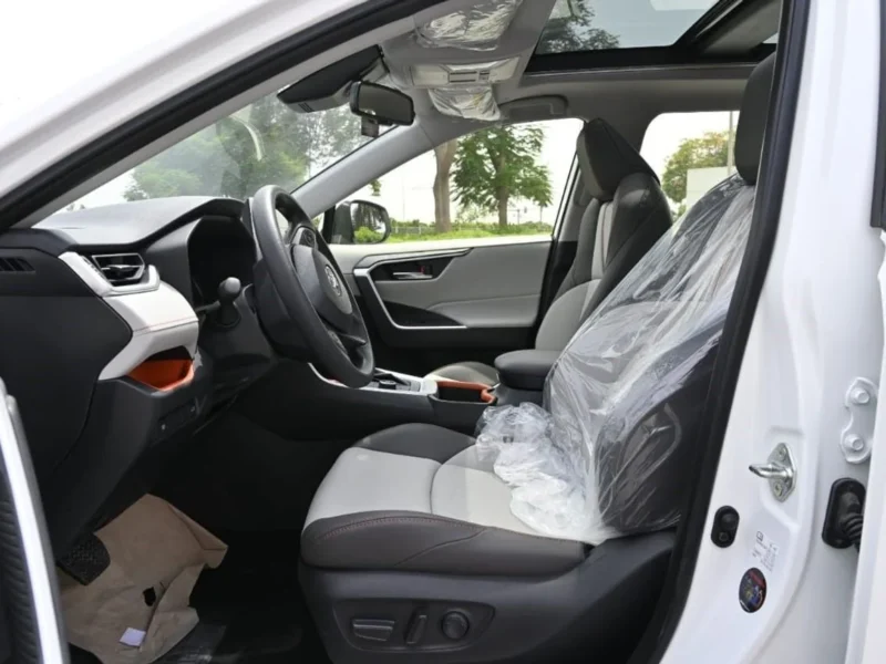 2025 Toyota RAV 4 Adventure 2.5 Liter 4 Cylinder Engine 4WD White Grey SUV