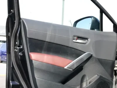 2025 Toyota Corolla Cross Other 3 Cylinder Petrol Engine Black Brown SUV GCC