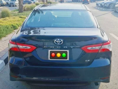 2018 Toyota Camry LE 4 Cylinder Petrol Engine Blue Grey Sedan