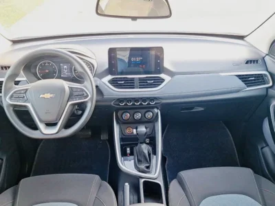 2022 Chevrolet Captiva Other 4 Cylinder Petrol Engine White Grey SUV GCC