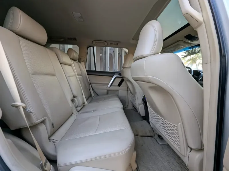 2020 TOYOTA PRADO VXR FULL OPTION V6 4.0L Silver Beige SUV GCC Specs