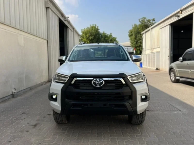 2026 TOYOTA HILUX ADVENTURE 2.4L 4 Cylinders 4X4 DIESEL White Blue Truck