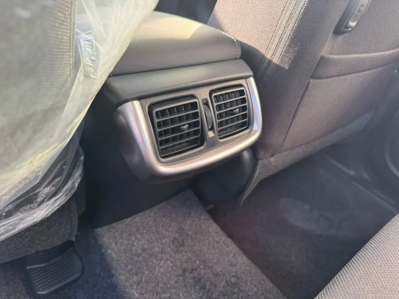 2026 TOYOTA HILUX 2.4L DIESEL 4 Cylinder A/T LIMITED EDITION White Black