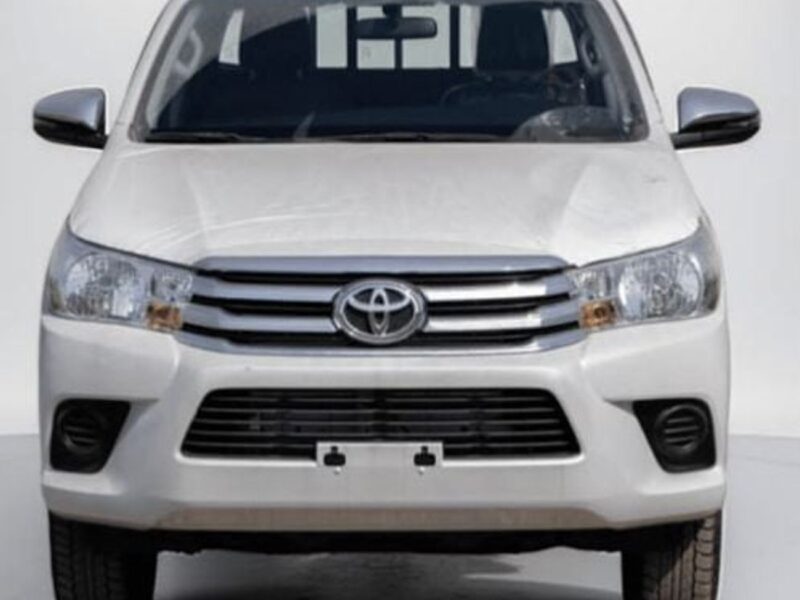 2026 TOYOTA HILUX 2.4L 4 Cylinder DIESEL DOUBLE CABIN 4WD M/T White Black