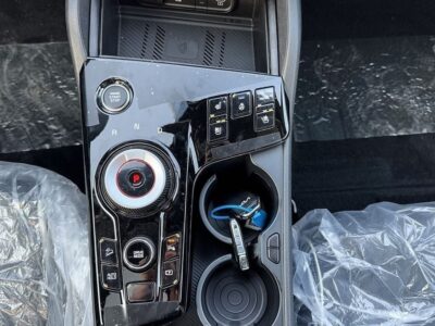 2025 KIA SPORTAGE GT-line DIESEL 1.6L 4 Cylinder Engine TURBO Grey Black SUV