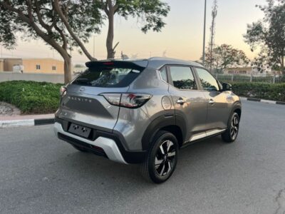 2025 Nissan Magnite SL 1.0 L 4 Cylinder Petrol Engine Grey Black SUV GCC