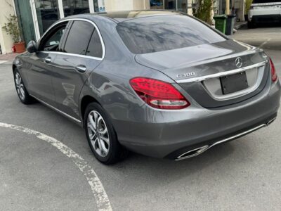 2015 MERCEDES-BENZ C300 4MATIC 2.0L 4 Cylinder Petrol Engine Grey Black Sedan