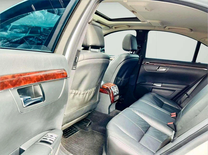 2006 Mercedes-Benz S-Class S 350 6 Cylinder Petrol Engine Silver Black Sedan