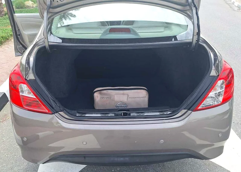 2017 Nissan Sunny Other 4 Cylinder Petrol Engine Grey Beige Sedan GCC Specs