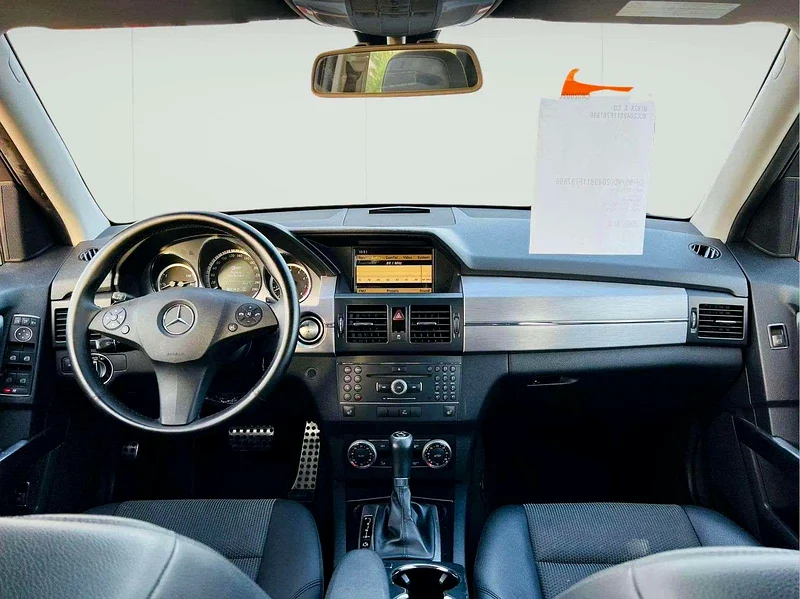 2011 Mercedes-Benz GLK-Class GLK 300 4matic 6 Cylinders Red Black SUV