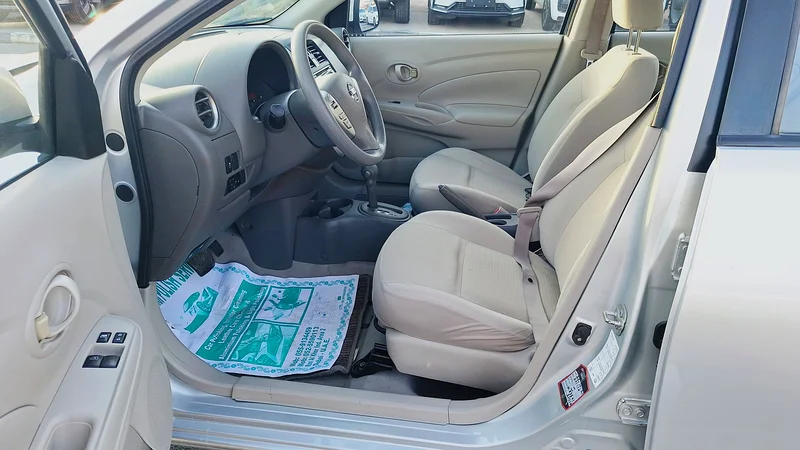 2019 Nissan Sunny Other 4 Cylinder Petrol Engine Silver Beige Sedan GCC Specs