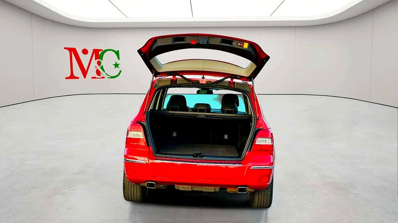 2011 Mercedes-Benz GLK-Class GLK 300 4matic 6 Cylinders Red Black SUV