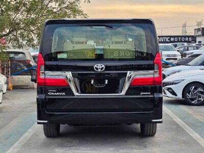 2026 Toyota Granvia PREMIUM LUXURY 3.5L V6 Engine PETROL Black Beige Van