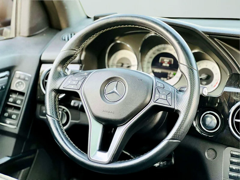 2013 Mercedes-Benz GLK-Class GLK 350 4matic 6 Cylinders Engine Black SUV