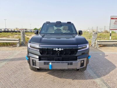 2025 BYD Leopard 8 Smart and Brave Flagship Edition Electric Black Beige SUV