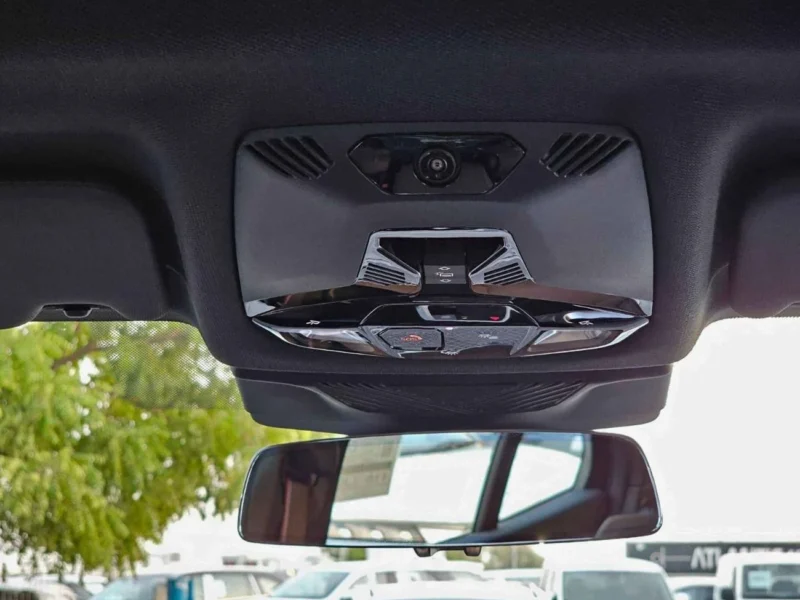 2025 BMW X2 SDRIVE 18I 1.5L V4 Engine PETROL Grey Brown SUV GCC Specs