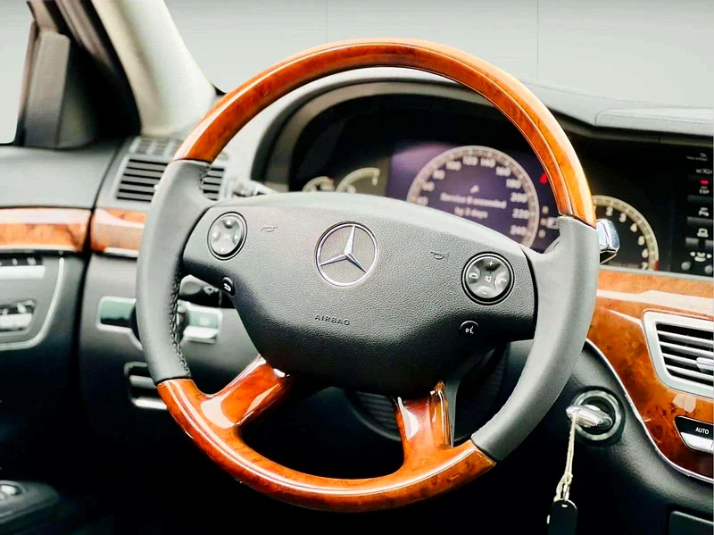 2006 Mercedes-Benz S-Class S 350 6 Cylinder Petrol Engine Silver Black Sedan