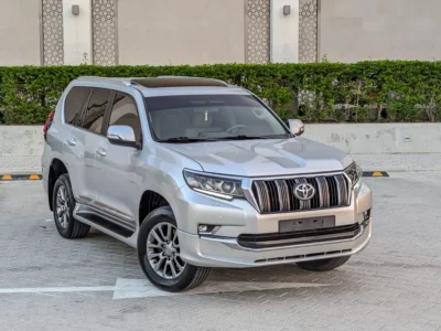 2020 TOYOTA PRADO VXR FULL OPTION V6 4.0L Silver Beige SUV GCC Specs