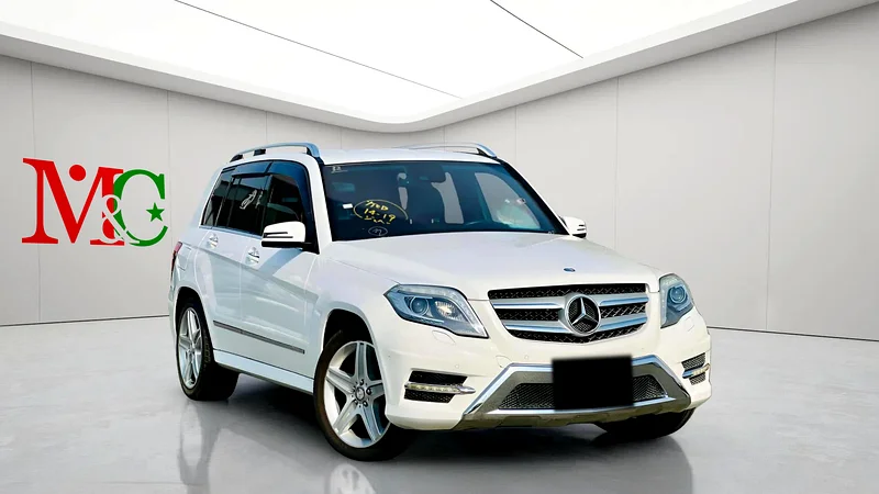 2013 Mercedes-Benz GLK-Class GLK 350 4matic 6 Cylinder Engine White Black SUV