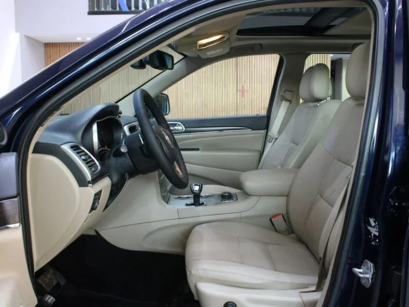 2014 Jeep Grand Cherokee Limited 6 Cylinder Petrol Engine Black Beige SUV