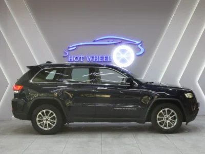 2014 Jeep Grand Cherokee Limited 6 Cylinder Petrol Engine Black Beige SUV