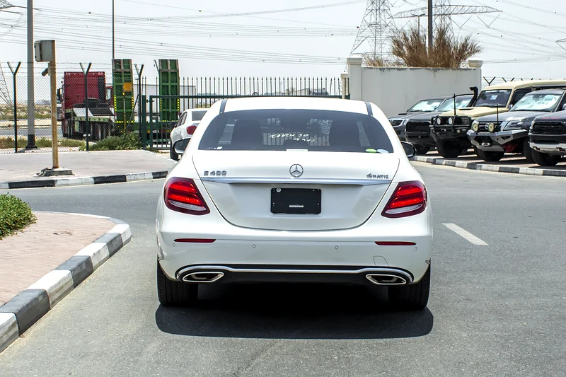 2017 Mercedes-Benz E-Class E400 4Matic 6 Cylinders Engine White Black Sedan