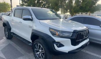 2017 TOYOTA HILUX PICKUP 2.7L Petrol 4 Cylinder Petrol Engine White Black
