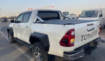 2017 TOYOTA HILUX PICKUP 2.7L Petrol 4 Cylinder Petrol Engine White Black