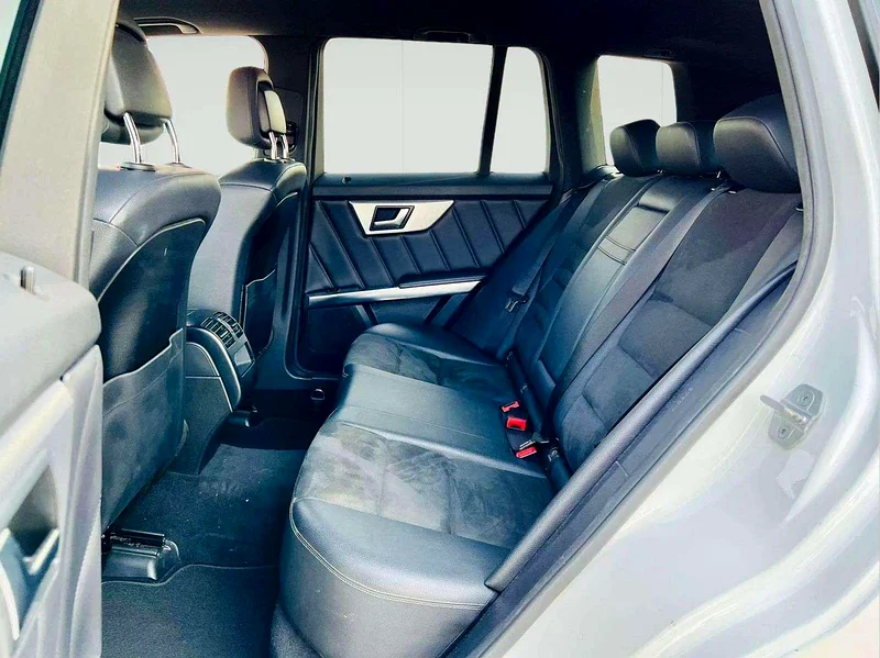 2013 Mercedes-Benz GLK-Class GLK 350 4matic 6 Cylinder Engine White Black SUV