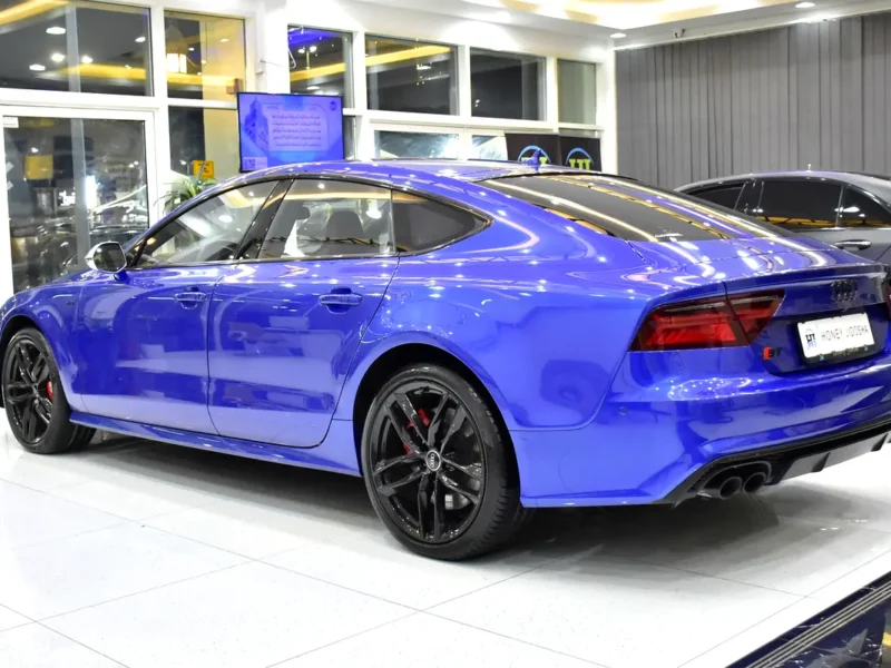 2016 Audi S7 4.0 TFSI Quattro 8 Cylinder Petrol Engine Blue Red Sedan GCC