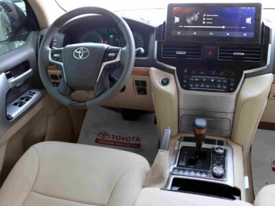 2023 Toyota Landcruiser GXR 4.6L V8 Petrol Engine Black Beige SUV