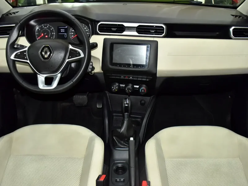 2022 Renault Duster Comfort 4 Cylinder Petrol Engine Red Beige Crossover