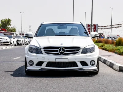 2009 Mercedes-Benz C-Class C63 AMG 8 Cylinder Engine White Beige Sedan