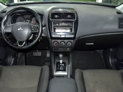 2021 Mitsubishi ASX Standard 4 Cylinders Petrol Engine Silver Black Crossover