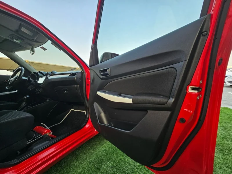 2023 Suzuki Swift1.2 Liter 4 Cylinder Petrol Engine Red Black Hatchback