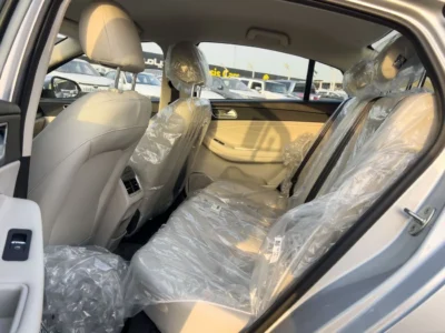 2026 CHERY ARRIZO 5 1.5 Litres 4 Cylinder Petrol Engine Silver Beige Sedan