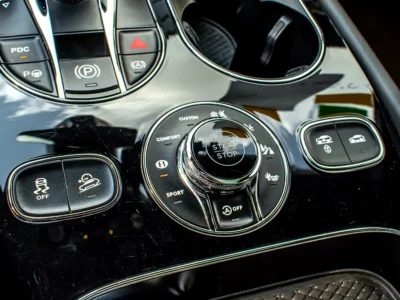 2017 Bentley Bentayga W12 AWD 12 Cylinders Engine White Beige SUV