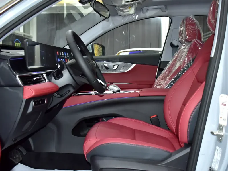 2026 Chery Tiggo 7 1.5T Luxury 4 Cylinders Petrol Engine Grey Red SUV GCC