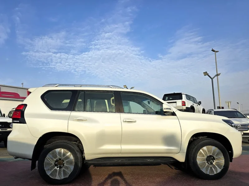 2023 Toyota Land Cruiser Prado VX 4.0l 6 Cylinder Petrol 4WD White Tan SUV